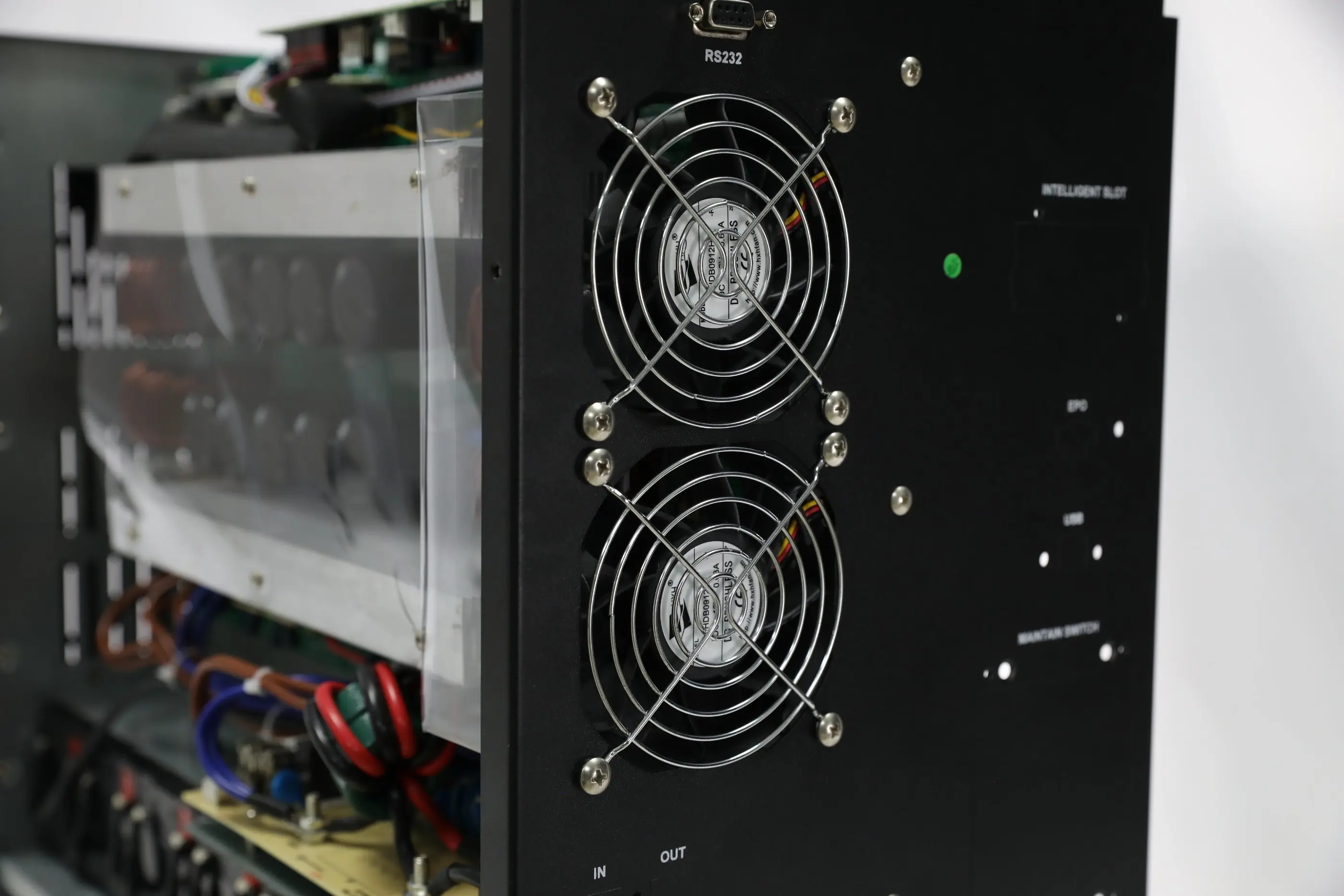 Industrial Frequency Galleon Online UPS - 10-20KVA 3-Phase to Single-Phase Power TTN