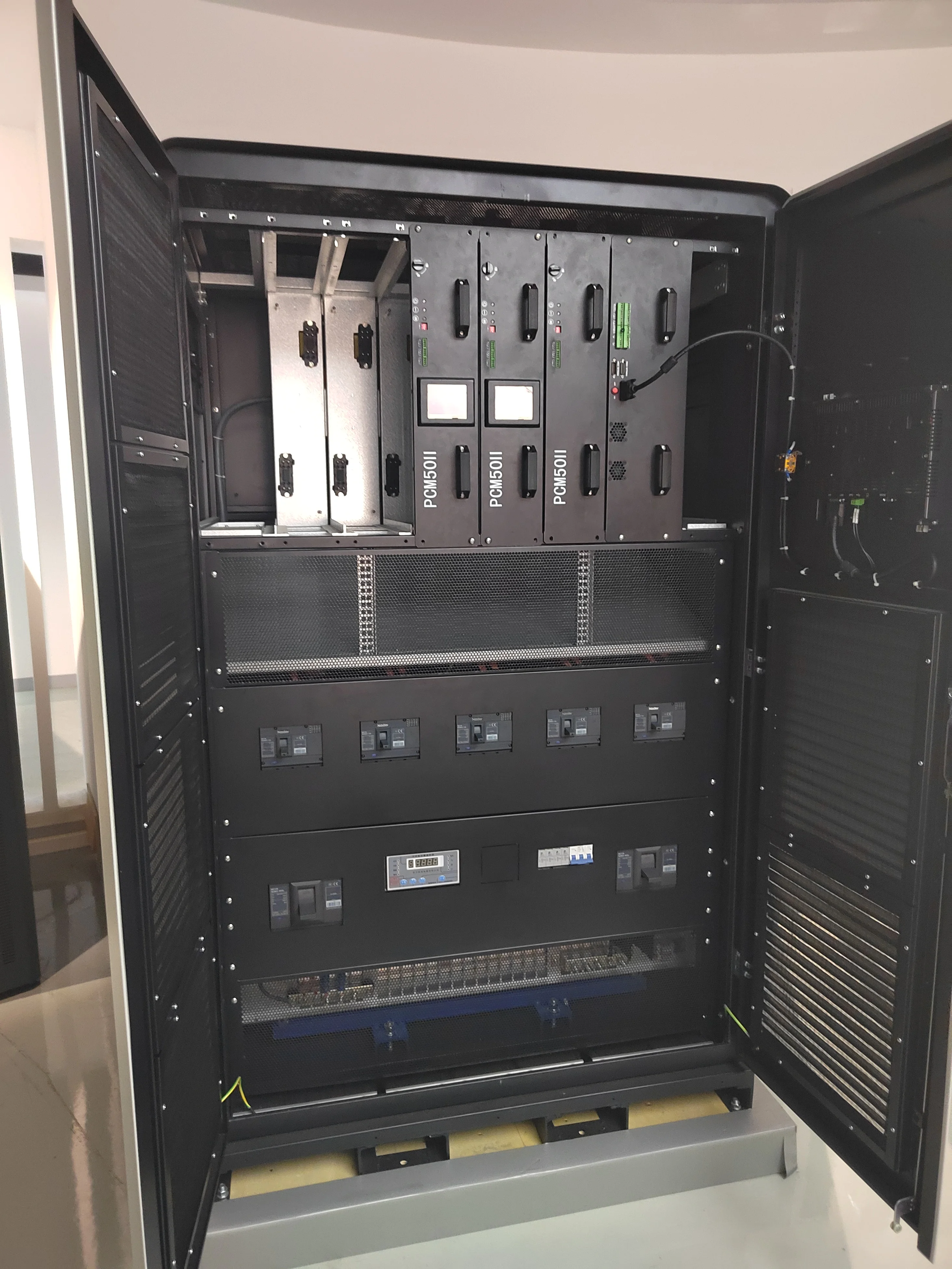 Transformer Isolated Power Conversion System (PCS) for Lithium Ion Battery Packs (SCU)