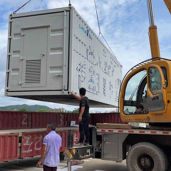 Customized ESS Container Energy Storage System 614.4V 400Ah Long Cycle Life Solar Power Backup Factory Energy Storage Solutions Lithium Valley