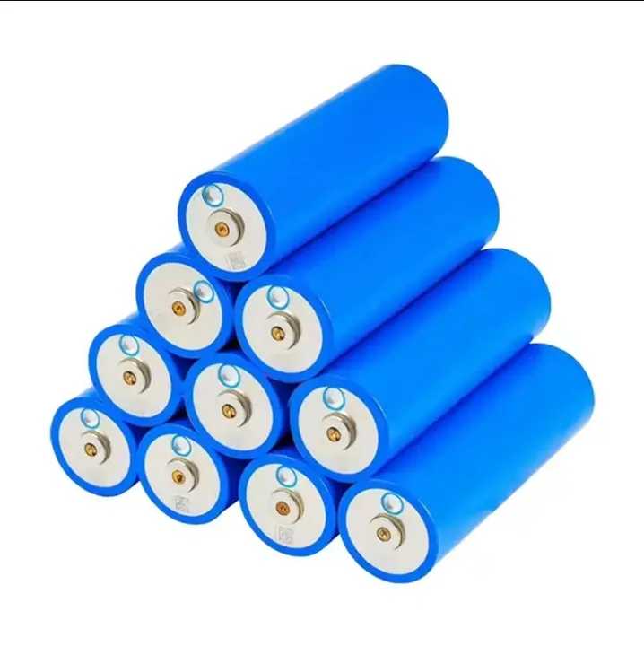 C40 EV 3.2V 20Ah 22Ah Cylindrical LiFePO4 Battery Cell 40135 40138 33140 46160 High-Capacity Energy Storage for Electric Vehicles Solar Power Systems CNNTNY