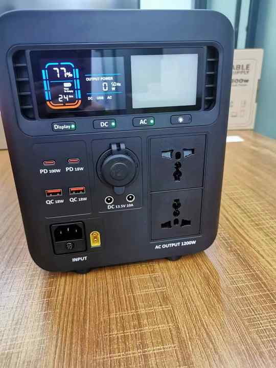 300W AC Solar Portable Power Bank 90000mAh (288Wh) Pure Sine Wave LiFePO4 Battery for Outdoor Emergency Use JNGE