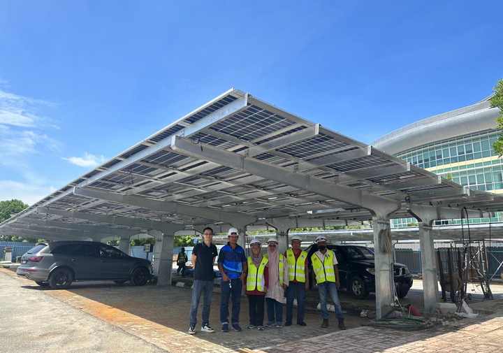 Durable Stainless Steel Solar Carport Anodized PERC Photovoltaic Modules for New Home Solar Systems EPR