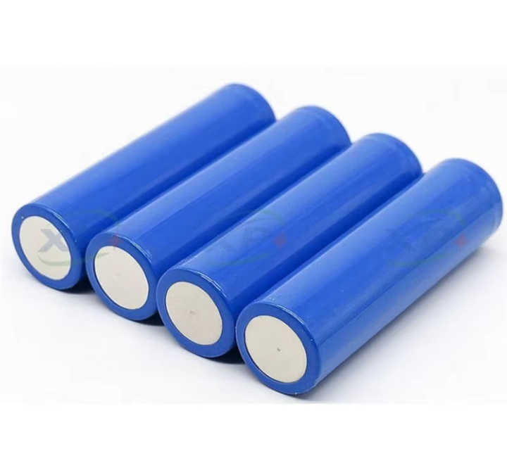 18650 Battery 3.2V 3.7V 2500mAh Rechargeable Cylindrical Storage Cell Pack for Solar Energy, Electric Vehicles, and Consumer Electronics Mottcell