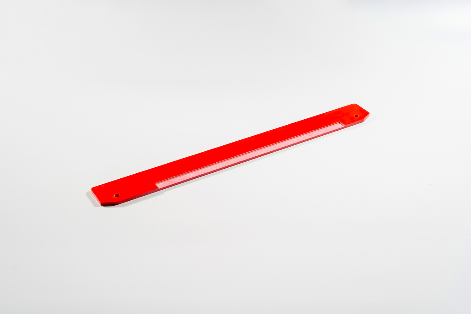 GPO3 Red High-Performance Insulating Composite Material for Battery and Energy Storage Systems
