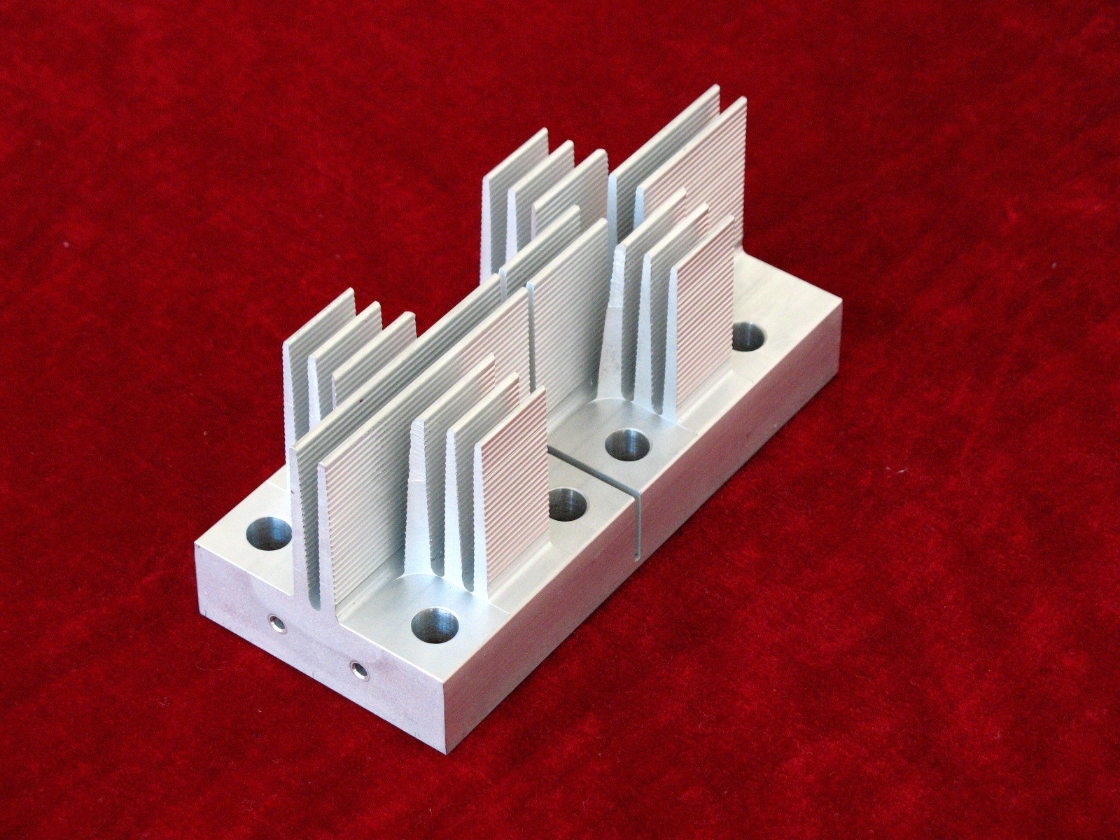 Power Controller 8 High-Efficiency Energy Storage System for Solar and Battery Applications