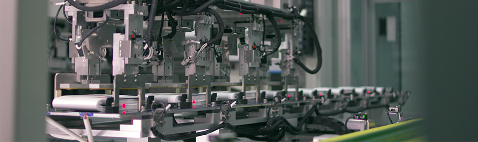 Solid-State Cell Lamination Machine AI Vision Cutting Stacking Closed-Loop Error Control Multi-Material Compatibility Corrosive Gas Neutralization for EV Battery Production