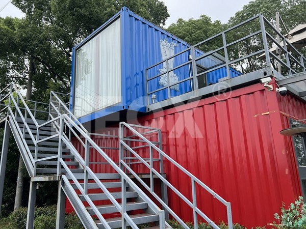 Modular Container House Eco-Friendly Insulated Sustainable Living Space with Solar Panel Options