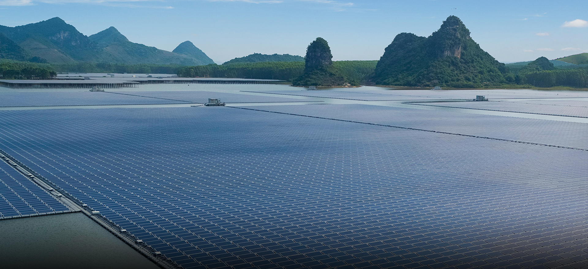 Floating PV System for Water Installations with Inverter & Booster Platform to Reduce CO2 and SO2 Emissions Sungrow