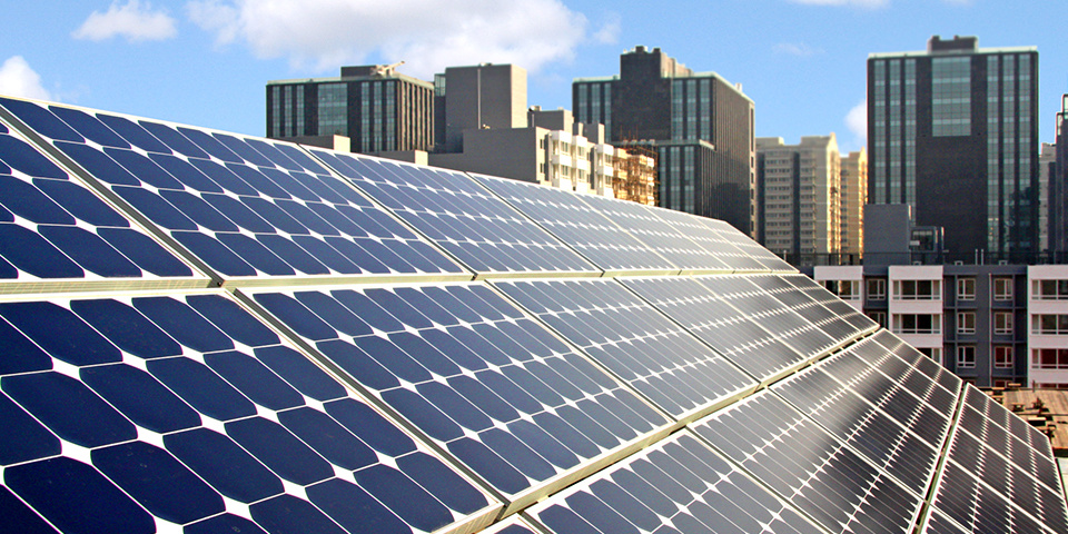 Zeverlution Pro 33K High-Efficiency Commercial Inverter for Solar Power Systems