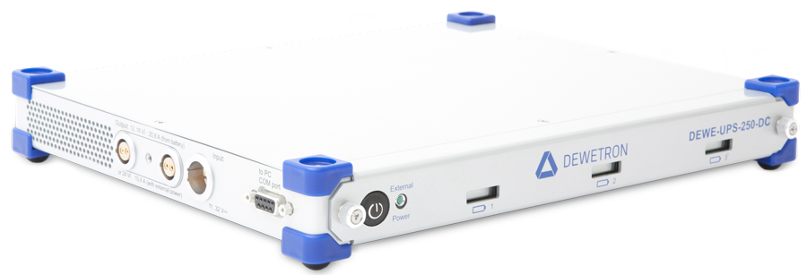 Battery Pack for Independent Data Acquisition with Hot-Swap Technology Mobile Applications