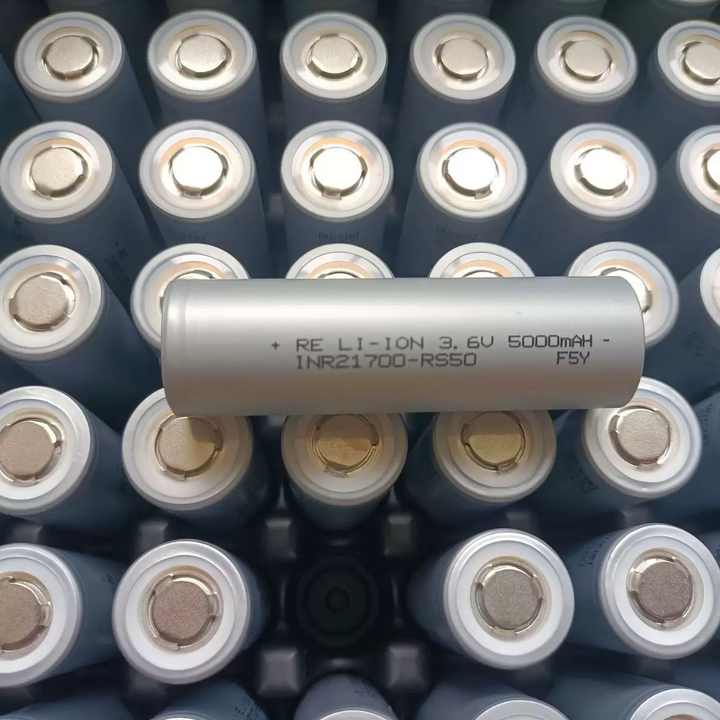Rechargeable Lithium Ion Reliance 21700 RS40 RS50 Battery 3.6v 4000mah 5000mah 10C 14C 70A High-Performance Power Storage for Electric Vehicles and Solar Energy Systems KXD