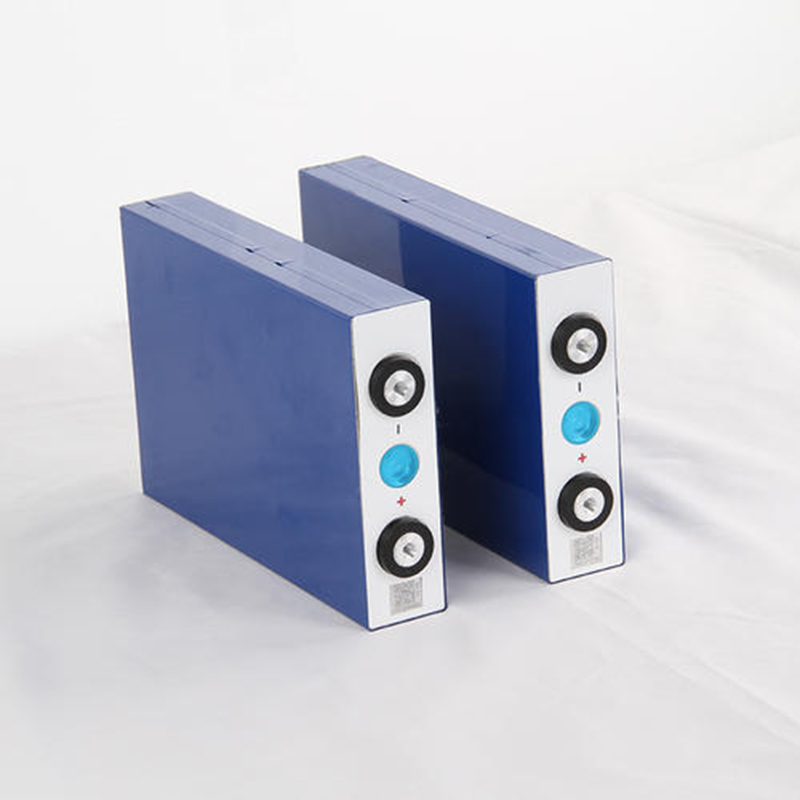 DET LiFePO4 3.2V Battery Cells High Power High Temperature Long Cycle Life Energy Storage Solutions