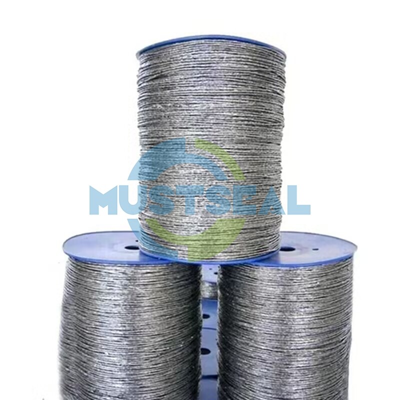 Expanded Graphite Yarn Reinforced with Fiber Materials for Braided Packing in Energy Storage Systems
