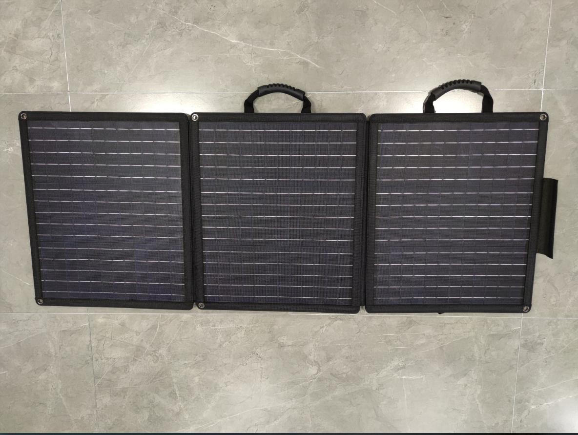 Portable Solar Charger 120W High-Efficiency Outdoor Power Solution for Camping and Emergency Use