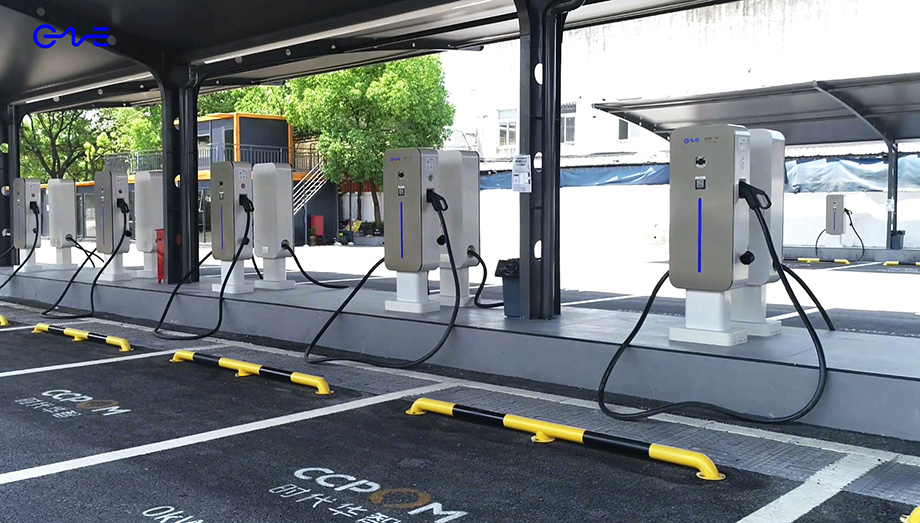 Smart BESS EV Charging Station 4.41MW/5.768MWh Liquid-Cooled Energy Storage System for Fast Charging Stations in Shanghai, China