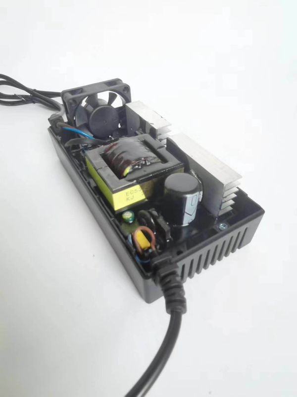 60V 8A Lithium Battery Electric Vehicle Charger Rapid Charging Technology for EVs