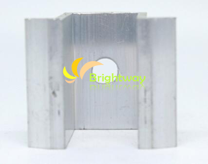 Aam010 Aluminum Middle Clamp Lightweight Corrosion-Resistant for Solar Ground Roof Mounting BWS