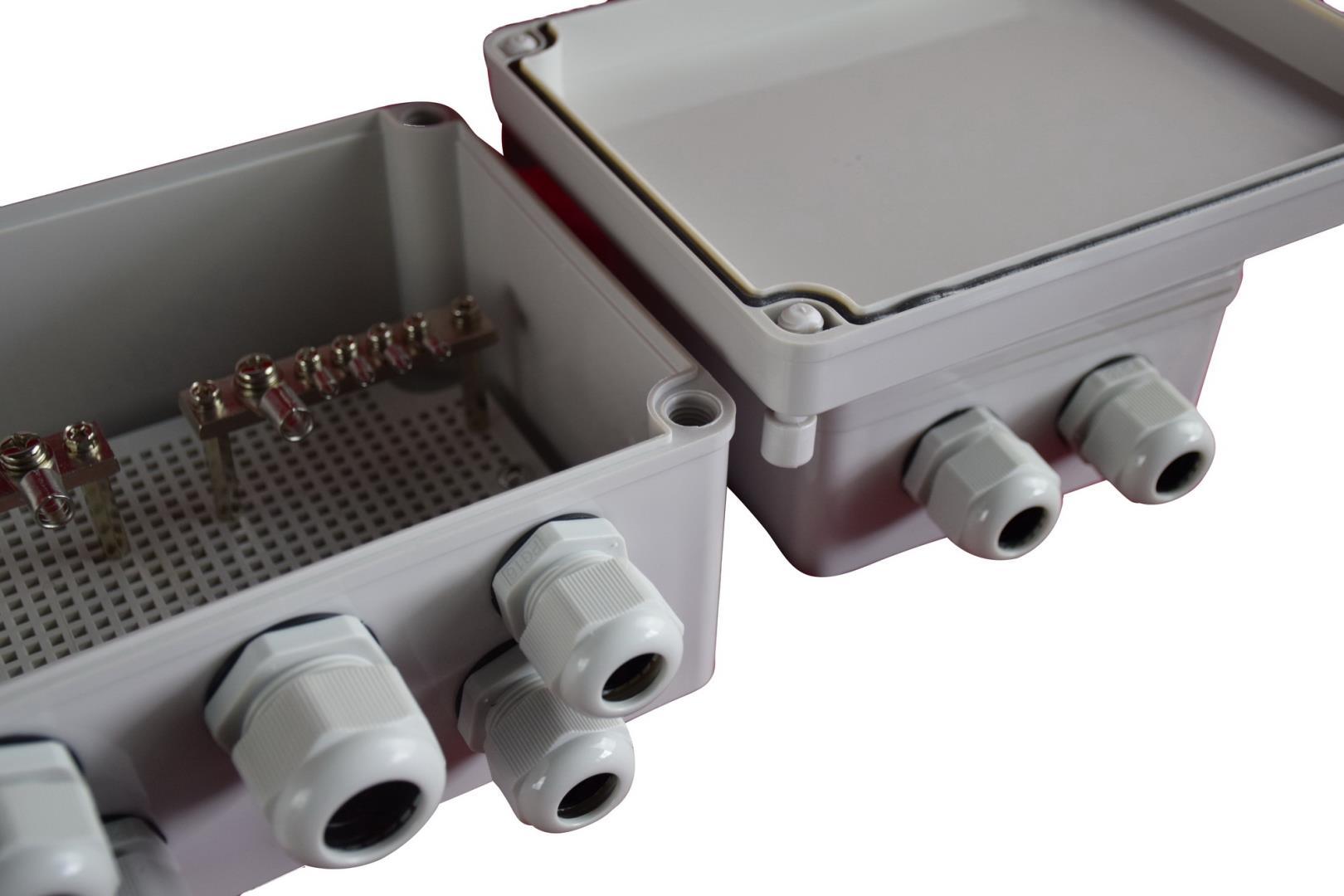Solar Array Junction Box BL-AJB Series IP66 Rated ABS/PC Enclosure for Outdoor PV Systems