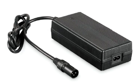 12V/24V 200W 3 Stages Smart Battery Charger with Low Ripple Noise and Full Protection for Solar Energy Systems Beeland