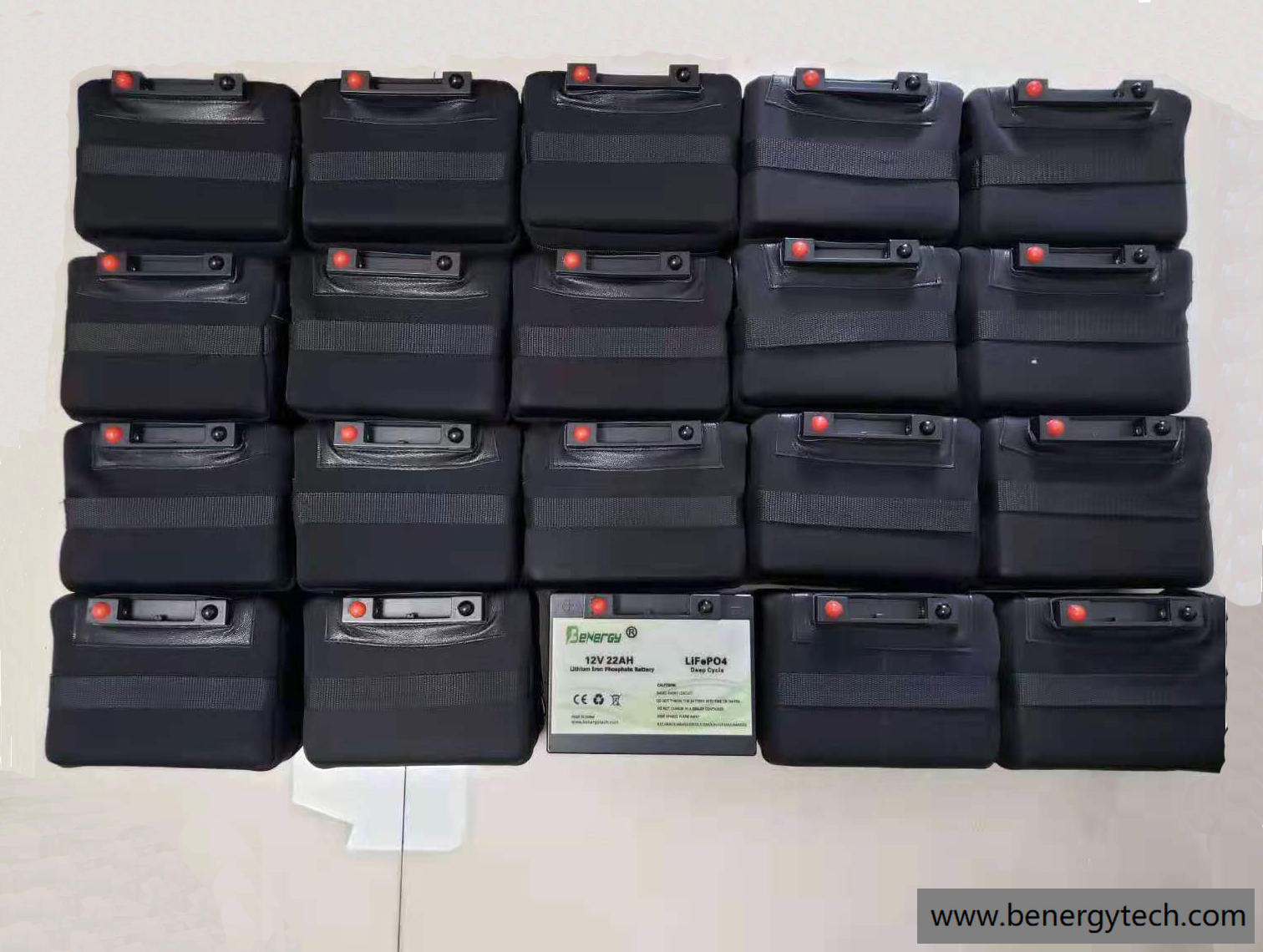 Golf Trolley Battery 12V 18Ah LiFePO4 Lightweight Long Cycle Life for Golf Cart Benergy