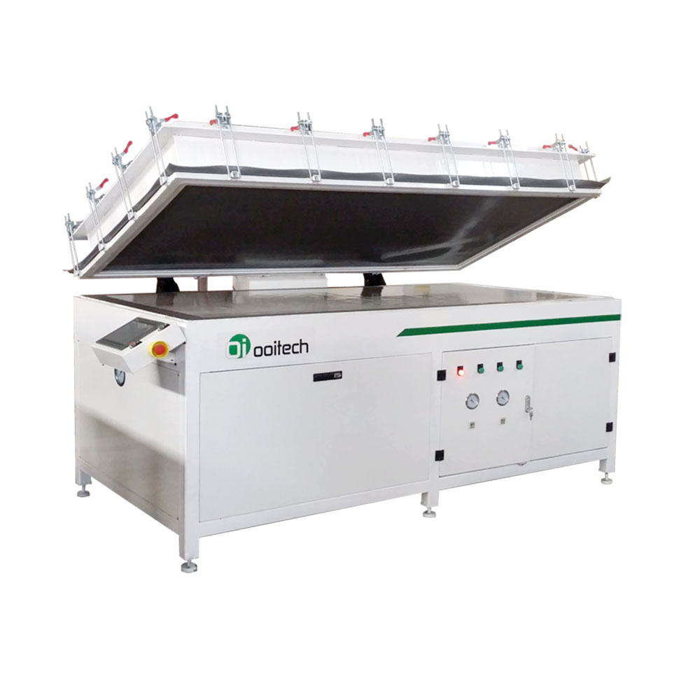 5MW Semi Auto Solar Panel Laminator Oil Heating for PV Module Manufacturing Ooitech