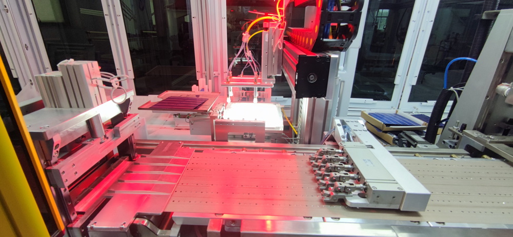 Tabber Stringer Machine 1200 PCS/Hour Solar Cell Welding for PV Panel Production Ooitech