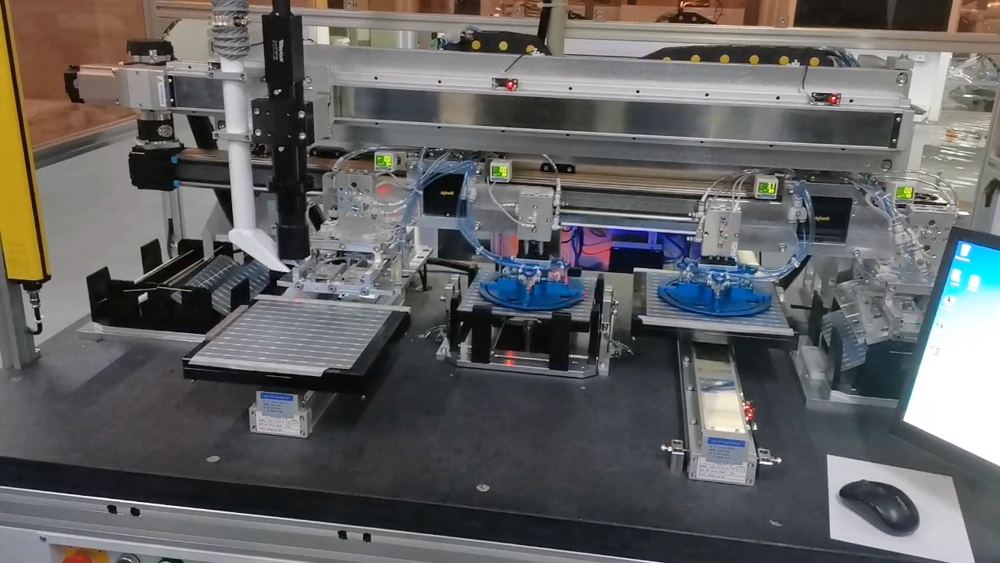 Solar Cell Cutting Machine 30W 1064nm Laser Auto Divide for Monocrystalline Polycrystalline Silicon Ooitech