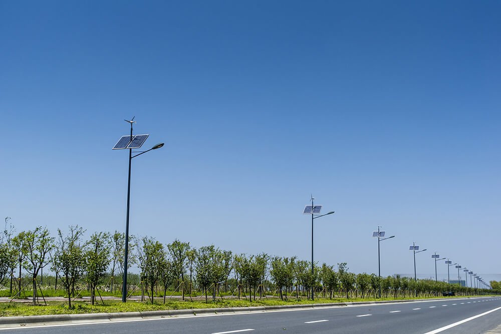 Battery For Solar Street Lighting 12.8V LiFePO4 15Ah-30Ah Maintenance-Free Long Lifespan Outdoor Lighting Maxworld