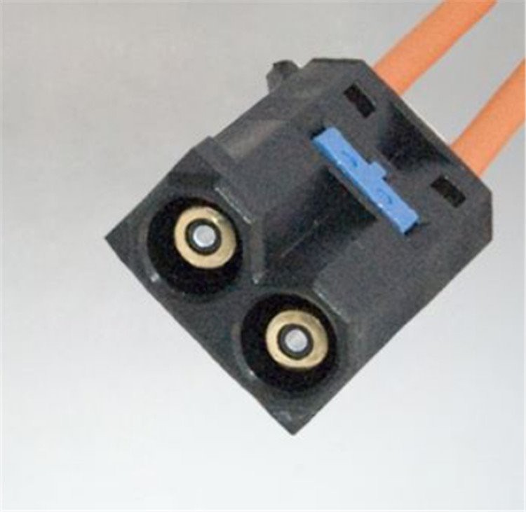NDM3 Series DC Molded Case Circuit Breaker C/L/M/H Type High Breaking Capacity for Solar Energy Storage Systems LAZZEN