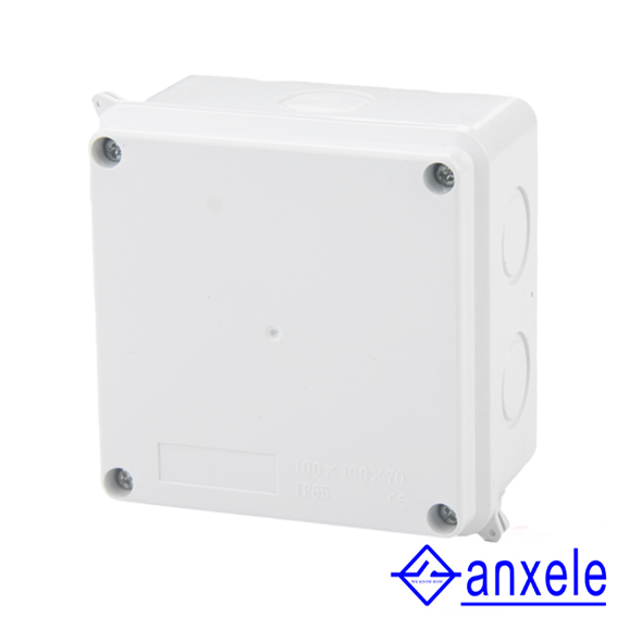 AX-RT 100×100×70 Junction Box IP65 Waterproof 7-Hole ABS Enclosure for Solar Energy, Battery Storage, Outdoor Electrical Systems Anxele