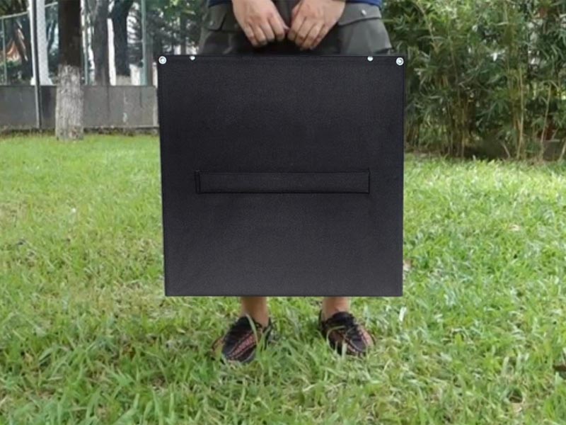 200W portable solar folding plate 2